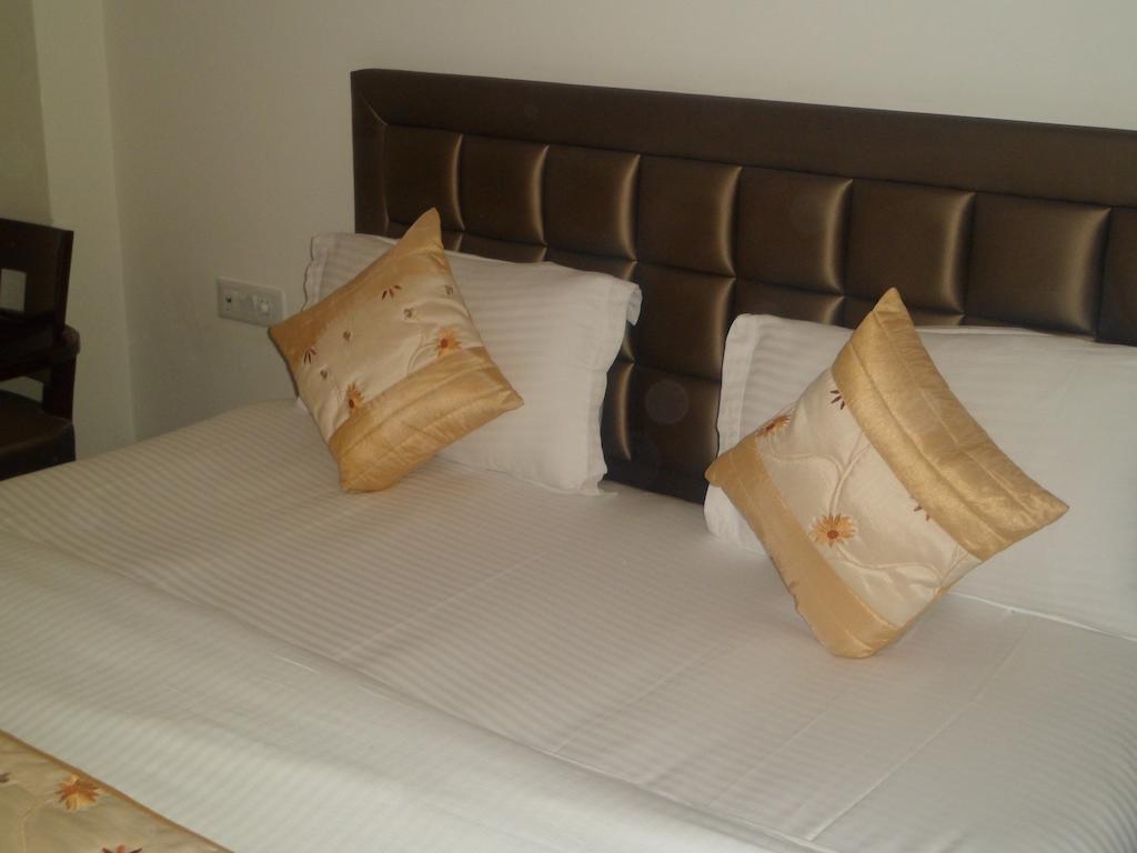 Hotel Cabana @ Pahar Ganj Νέο Δελχί Δωμάτιο φωτογραφία