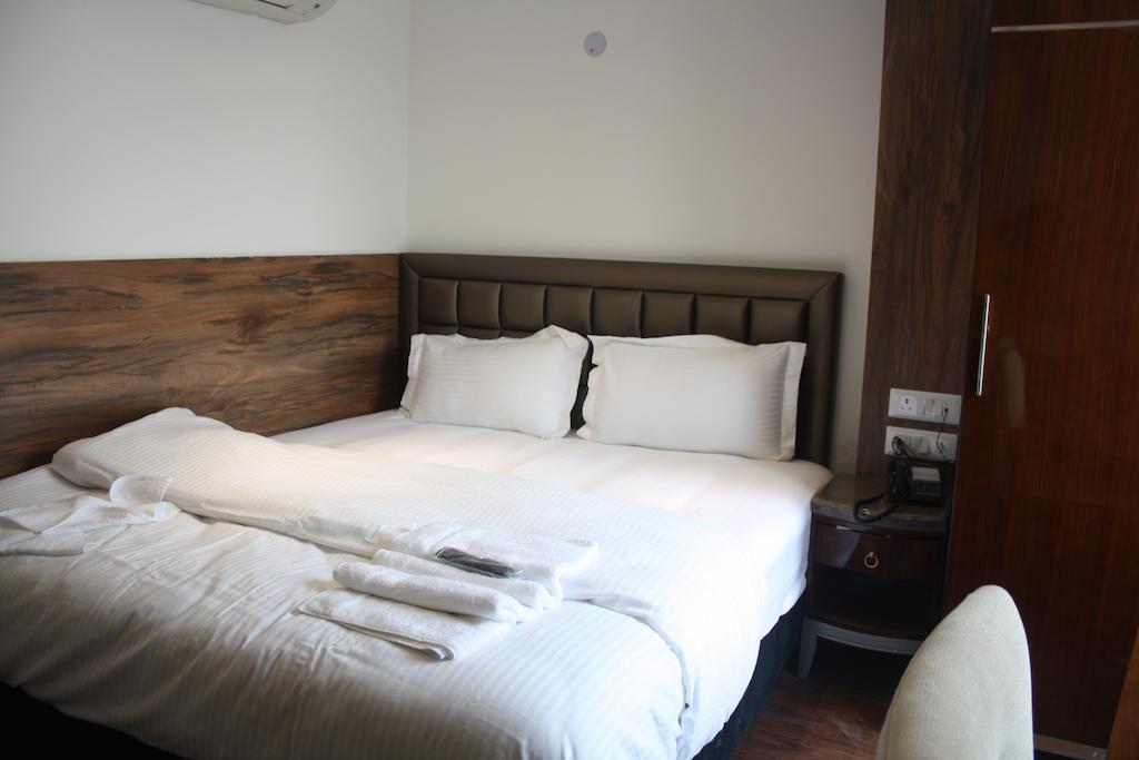 Hotel Cabana @ Pahar Ganj Νέο Δελχί Δωμάτιο φωτογραφία