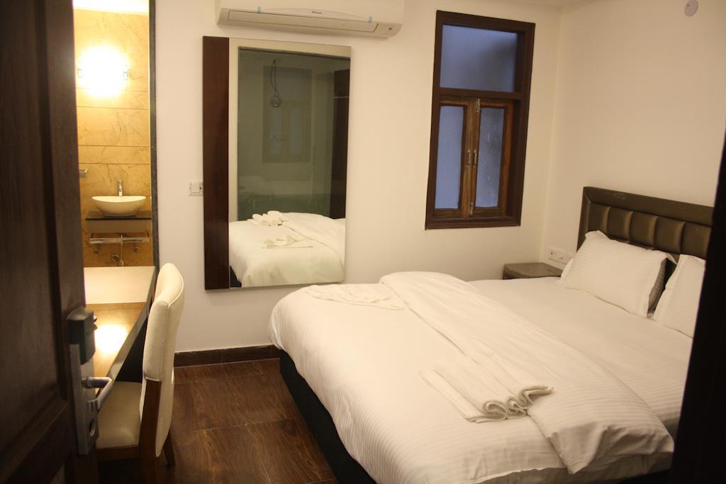 Hotel Cabana @ Pahar Ganj Νέο Δελχί Δωμάτιο φωτογραφία